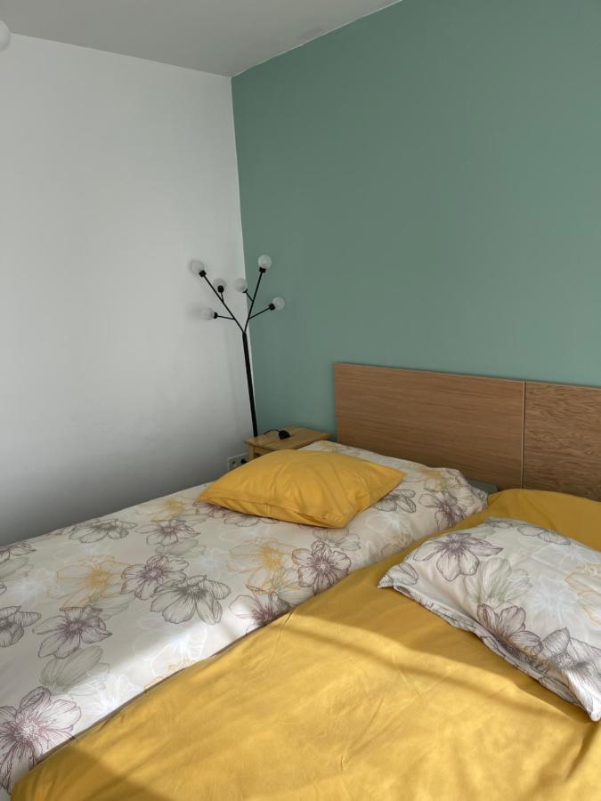 Hotel Fokus Praktijkhuis à Dessel Extérieur photo